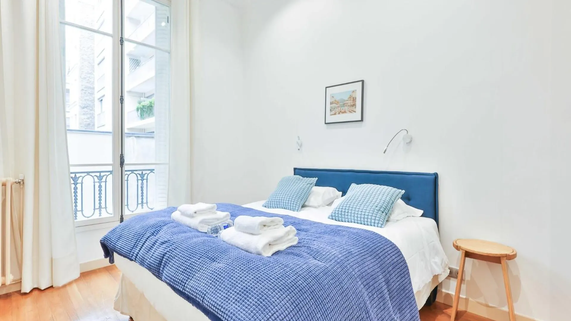 Exceptional Flat - Near Trocadero - Mobility Lease Apartment Paris 0*,  France