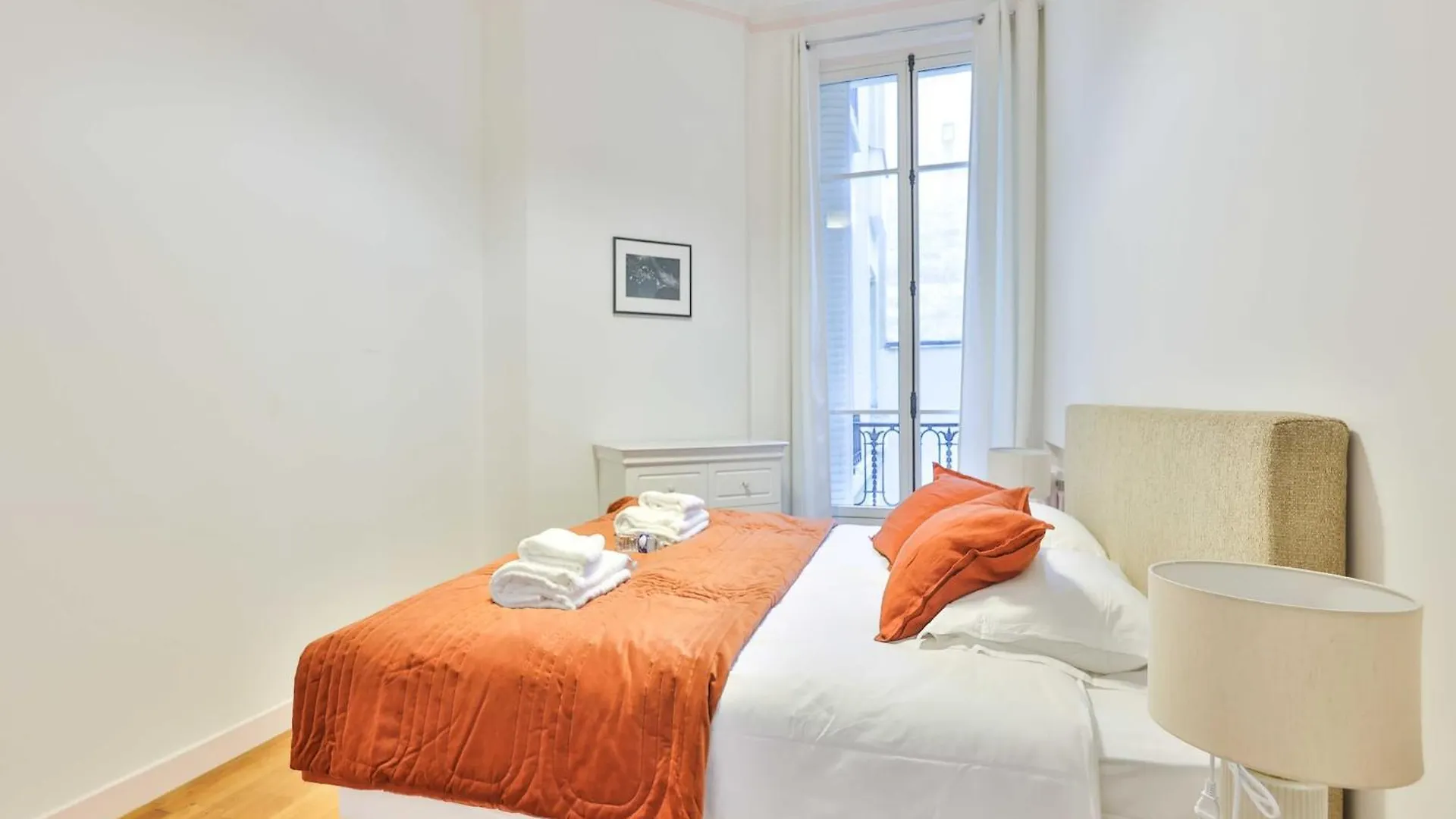 Exceptional Flat - Near Trocadero - Mobility Lease Apartment Paris 0*,